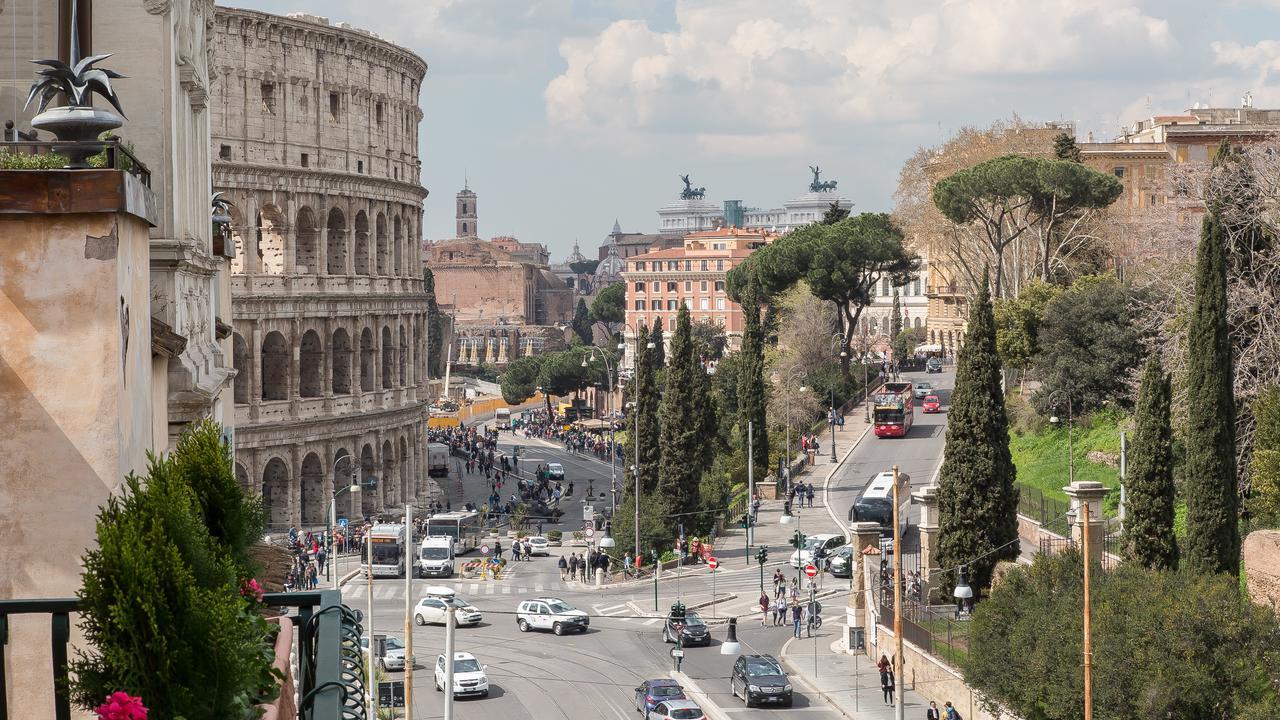In Colosseo View Luxury Apartamento