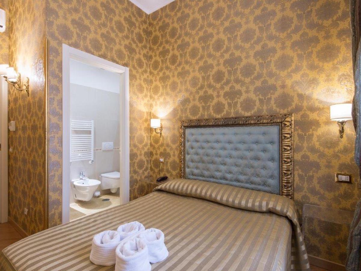 Domus Colosseo 3* Roma
