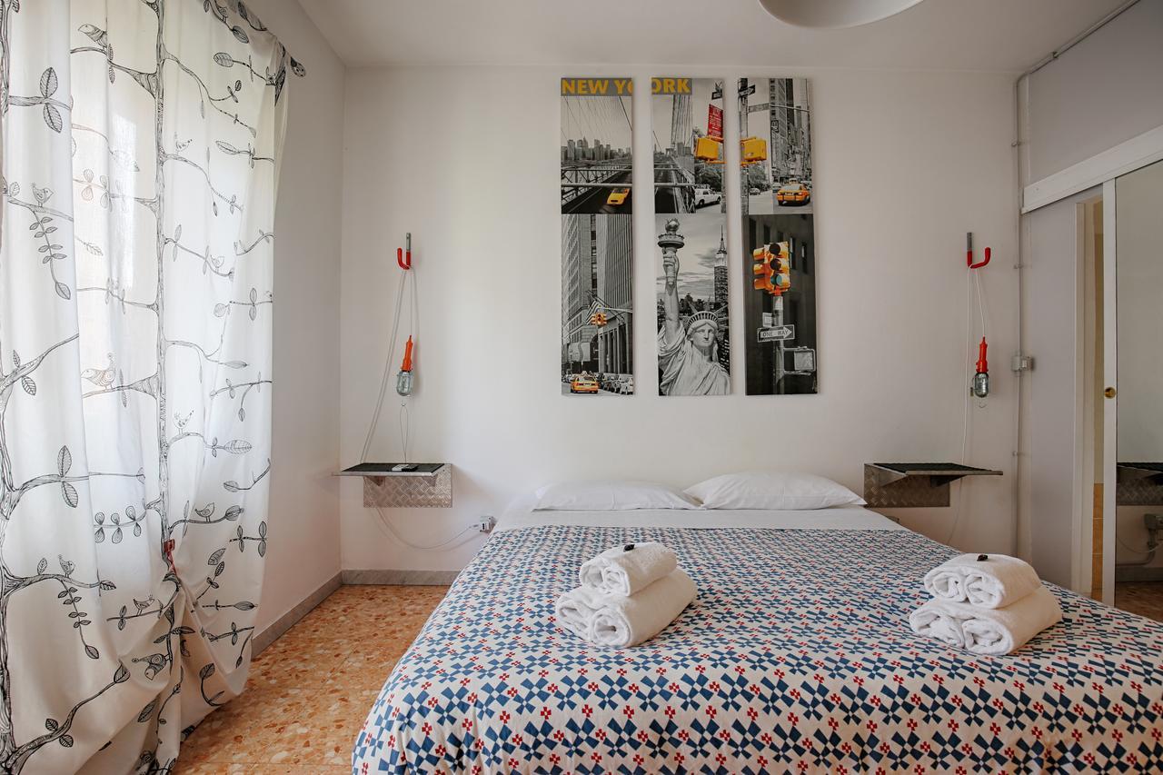 Art & Industry Bed & Breakfast 2*