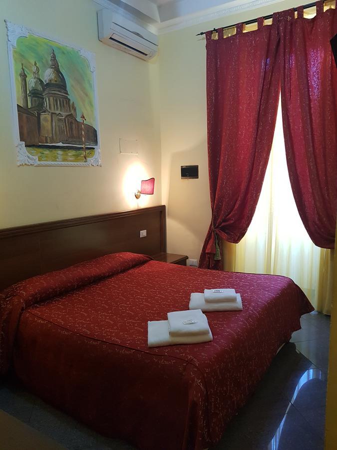 Acomodação com café da manhã  Rudy Center Roma