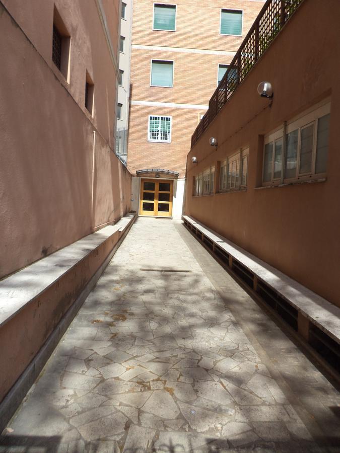 Cultroma Roof Garden 3*