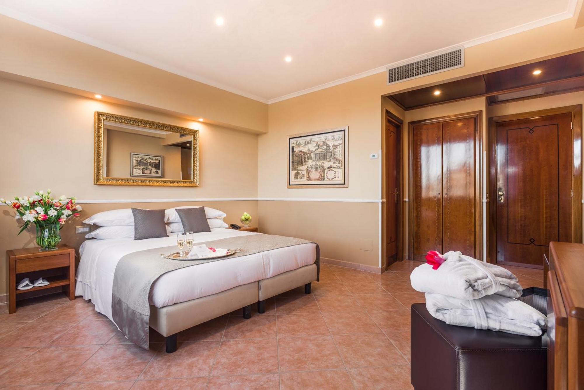 Hotel Raeli Lux 4*