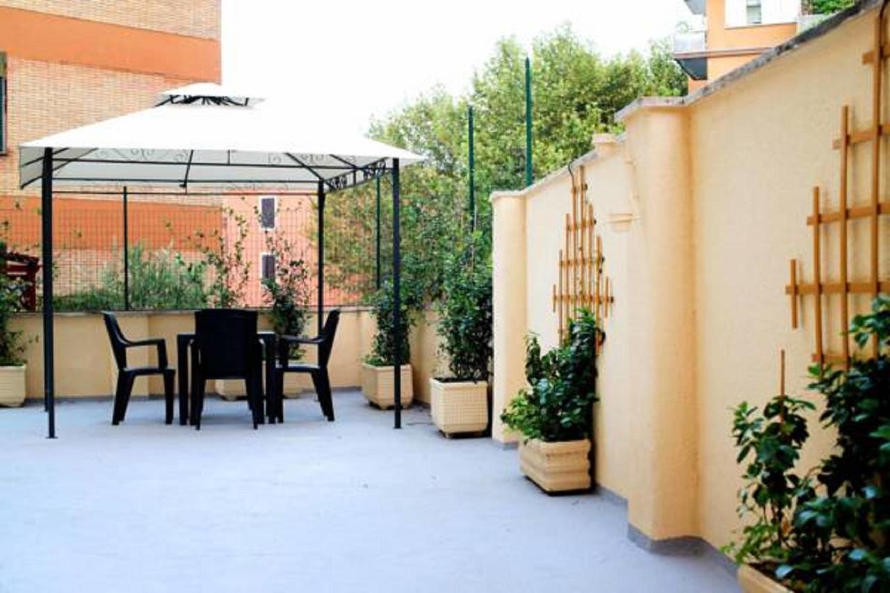 Royal House Vaticano Gjestgiverier