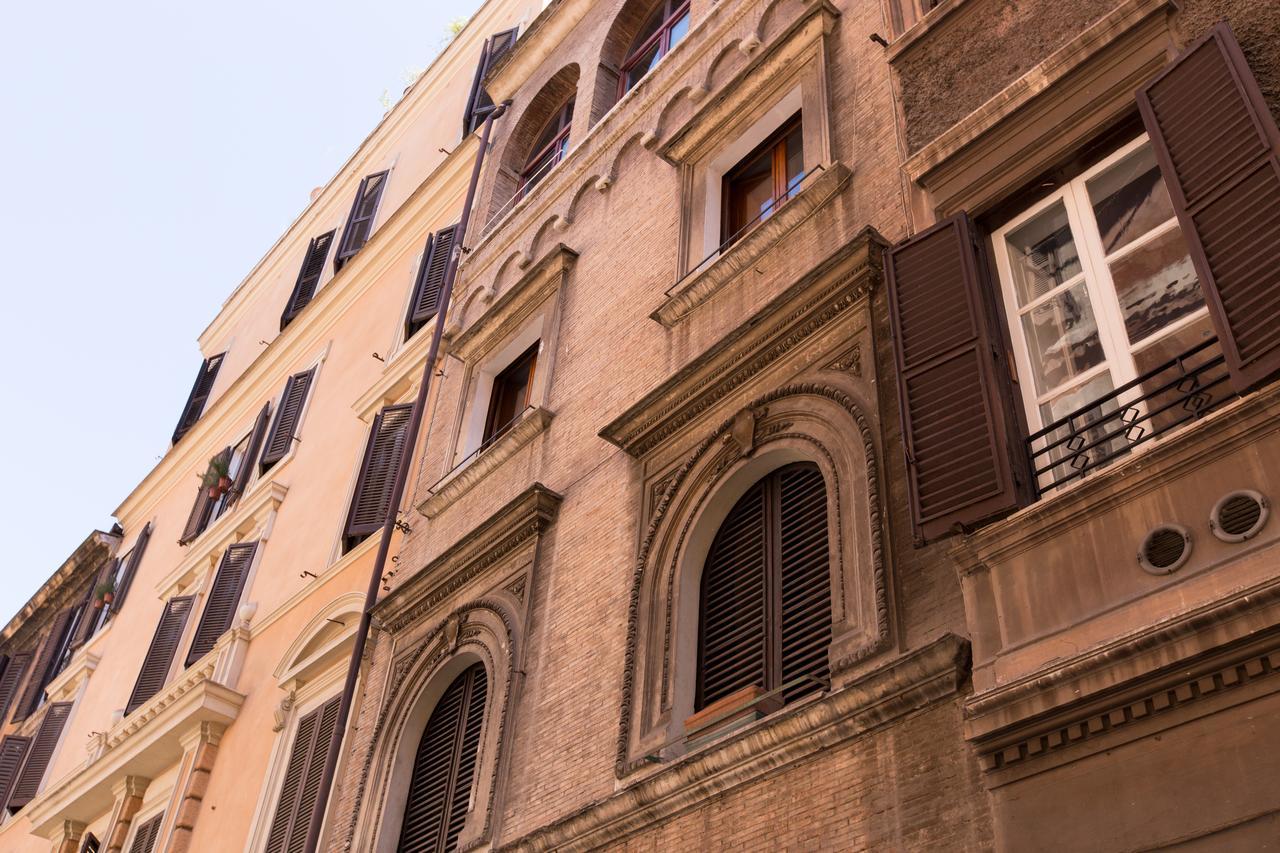 Appartamento 2-bedroom In Monti Roma