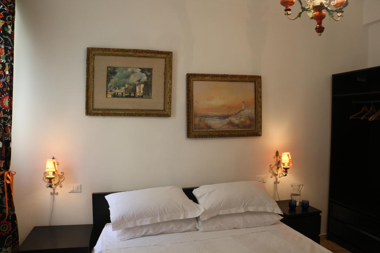 House In The Light Bed & Breakfast