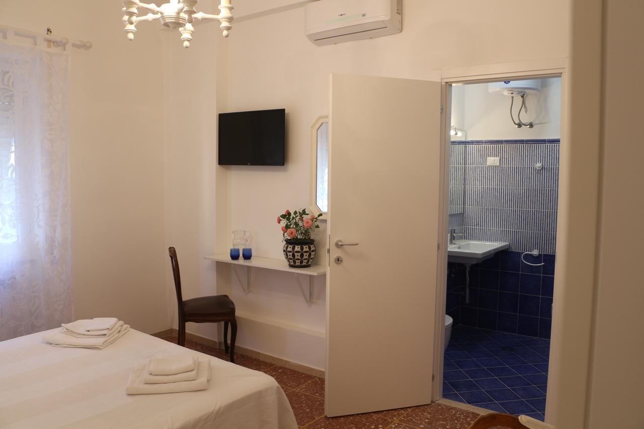 House In The Light Bed & Breakfast Roma