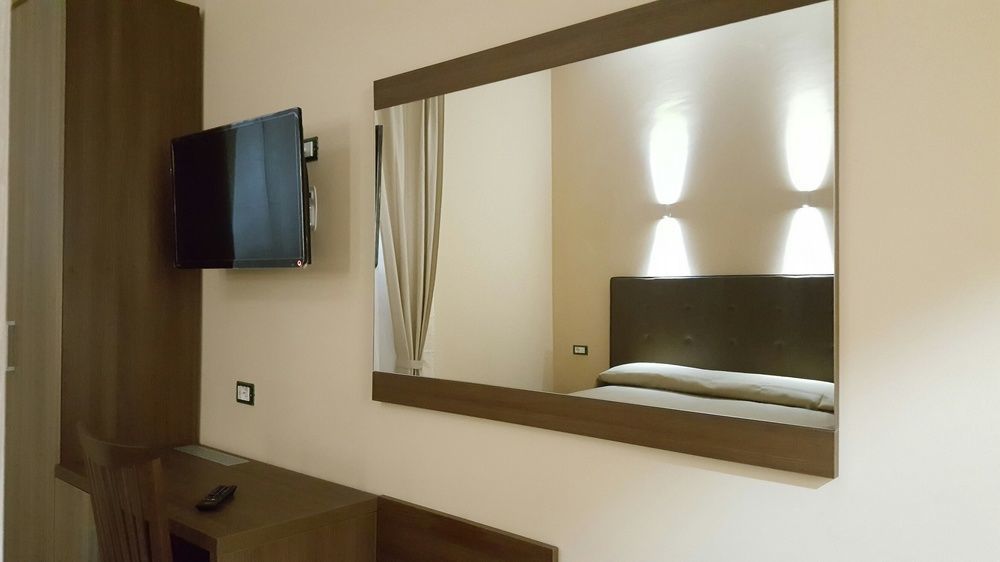 Trinity Luxury Pensión Roma
