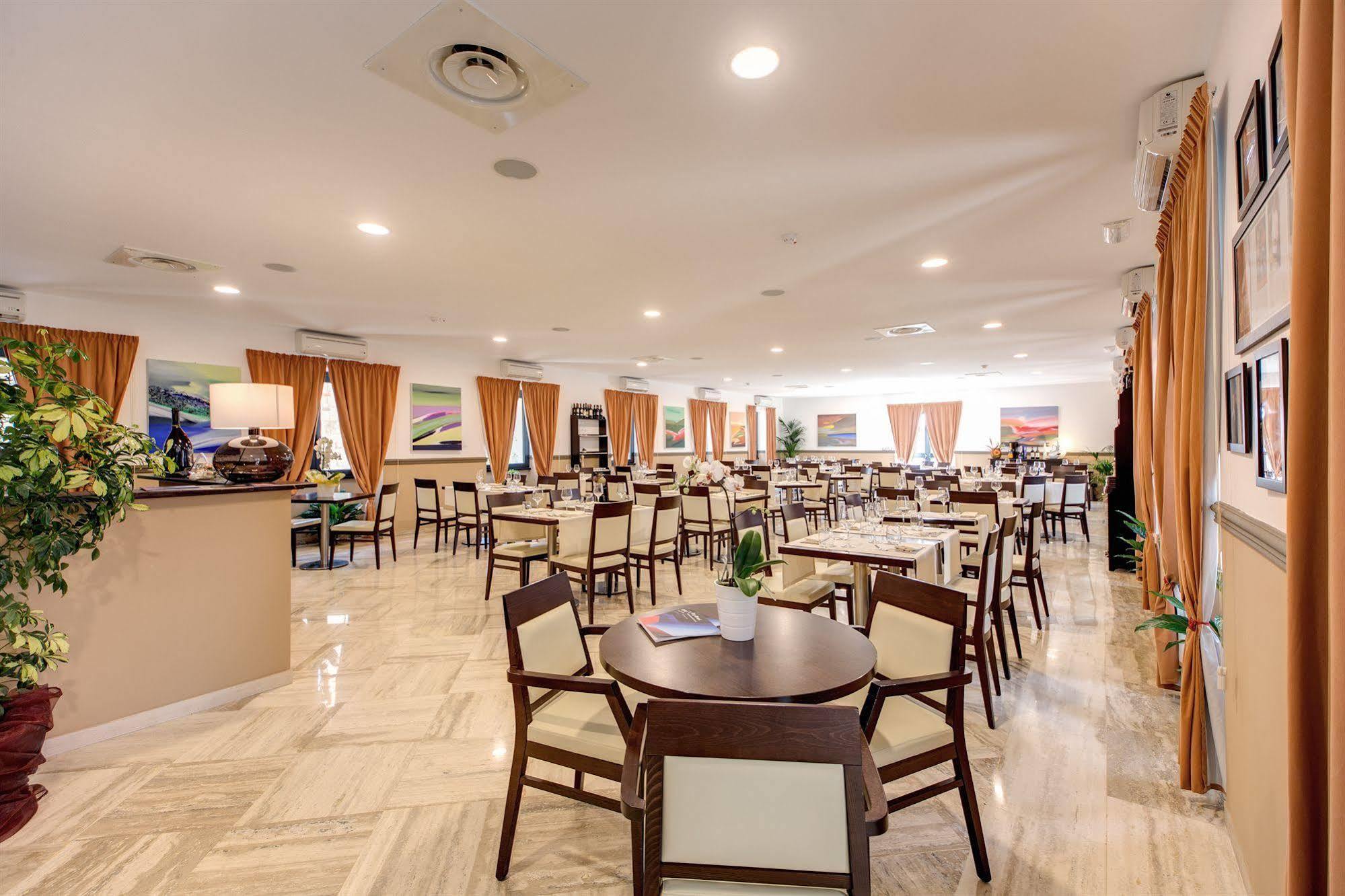 Regal Park 4* Roma