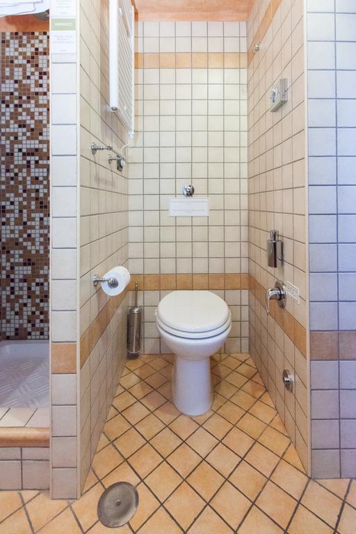Almes Gasthof Rom