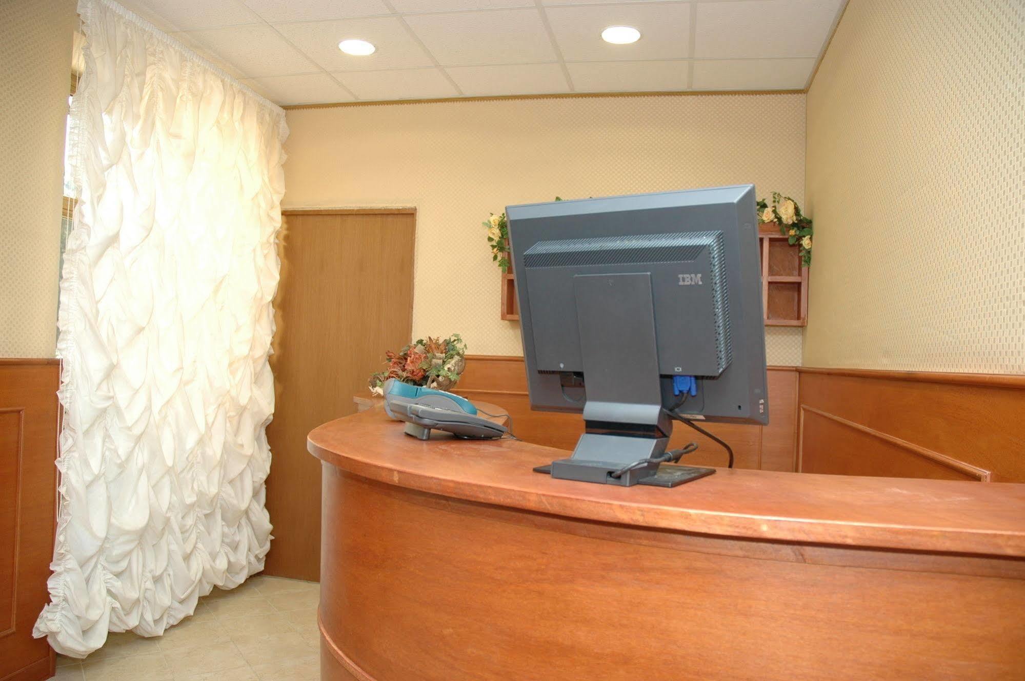 Shasa Hotell 3*