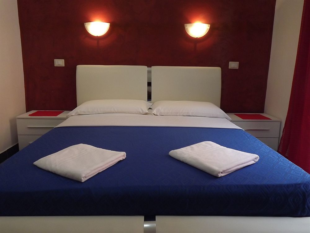 Gio' Bed & Breakfast 2*