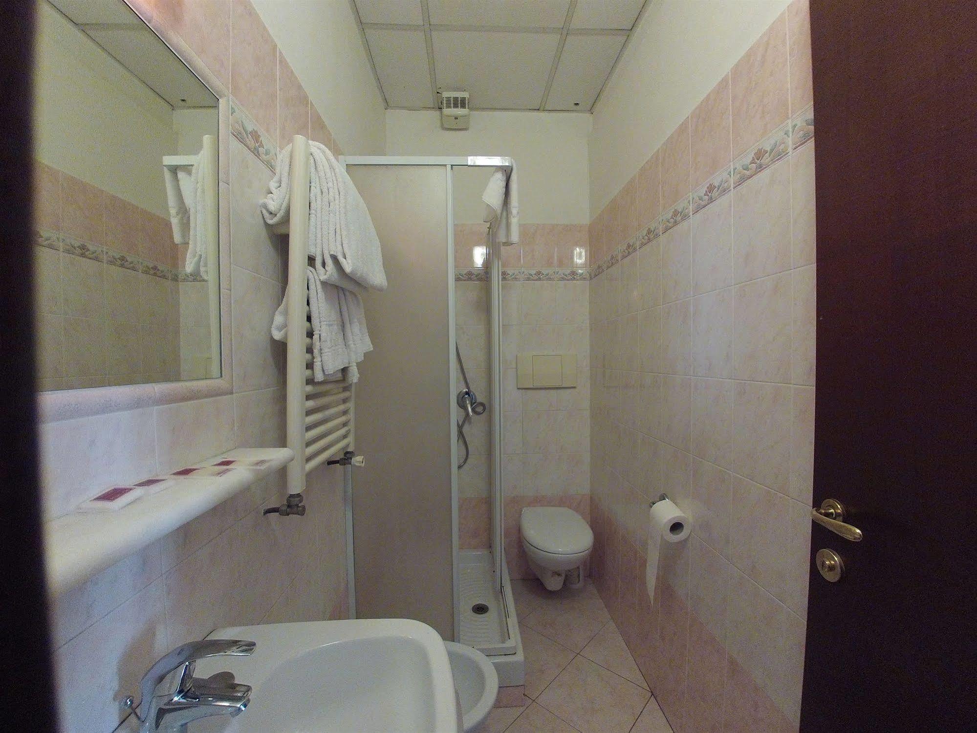 Casali Hotel 2*