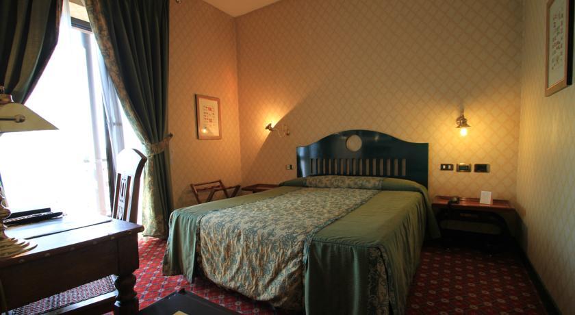 Grand Colony Hotel Roma