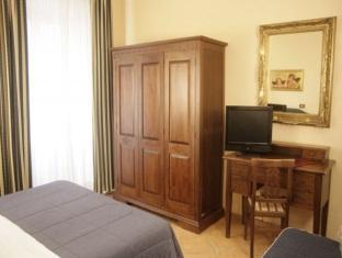 Caracciolo Hotell