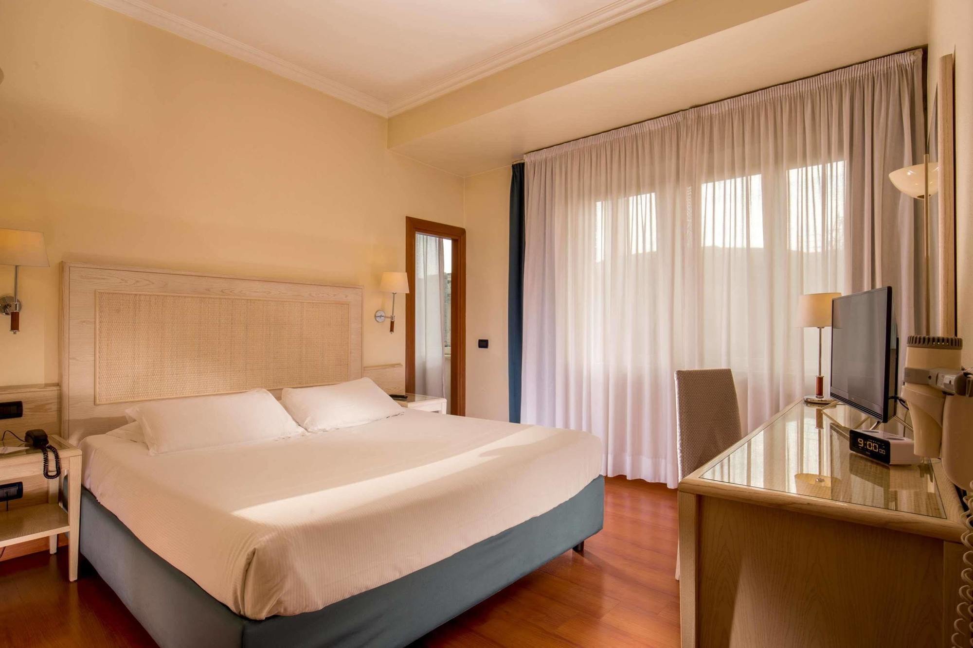 Hotell Western Globus 3*