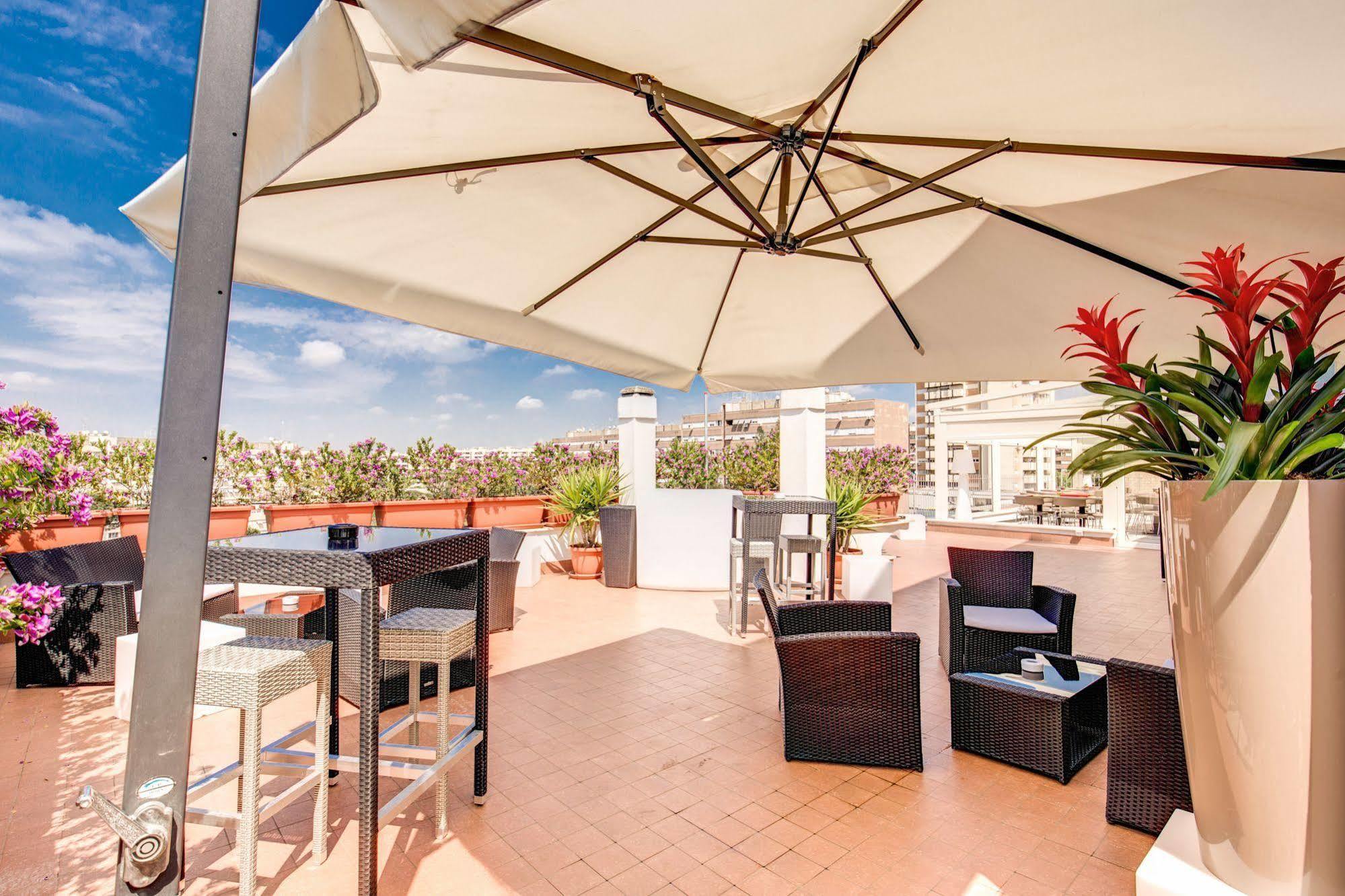 Hotel Warmthotel