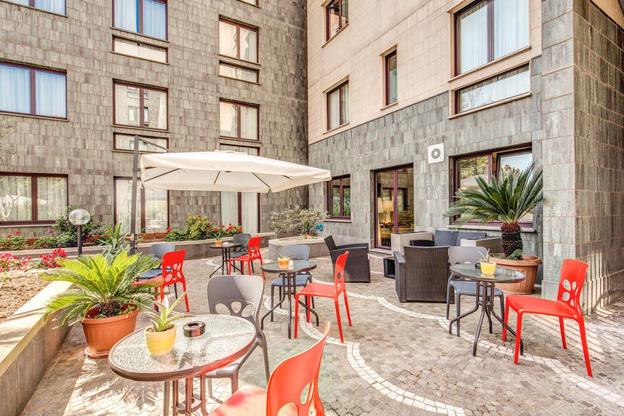 Hotel Warmthotel 4*