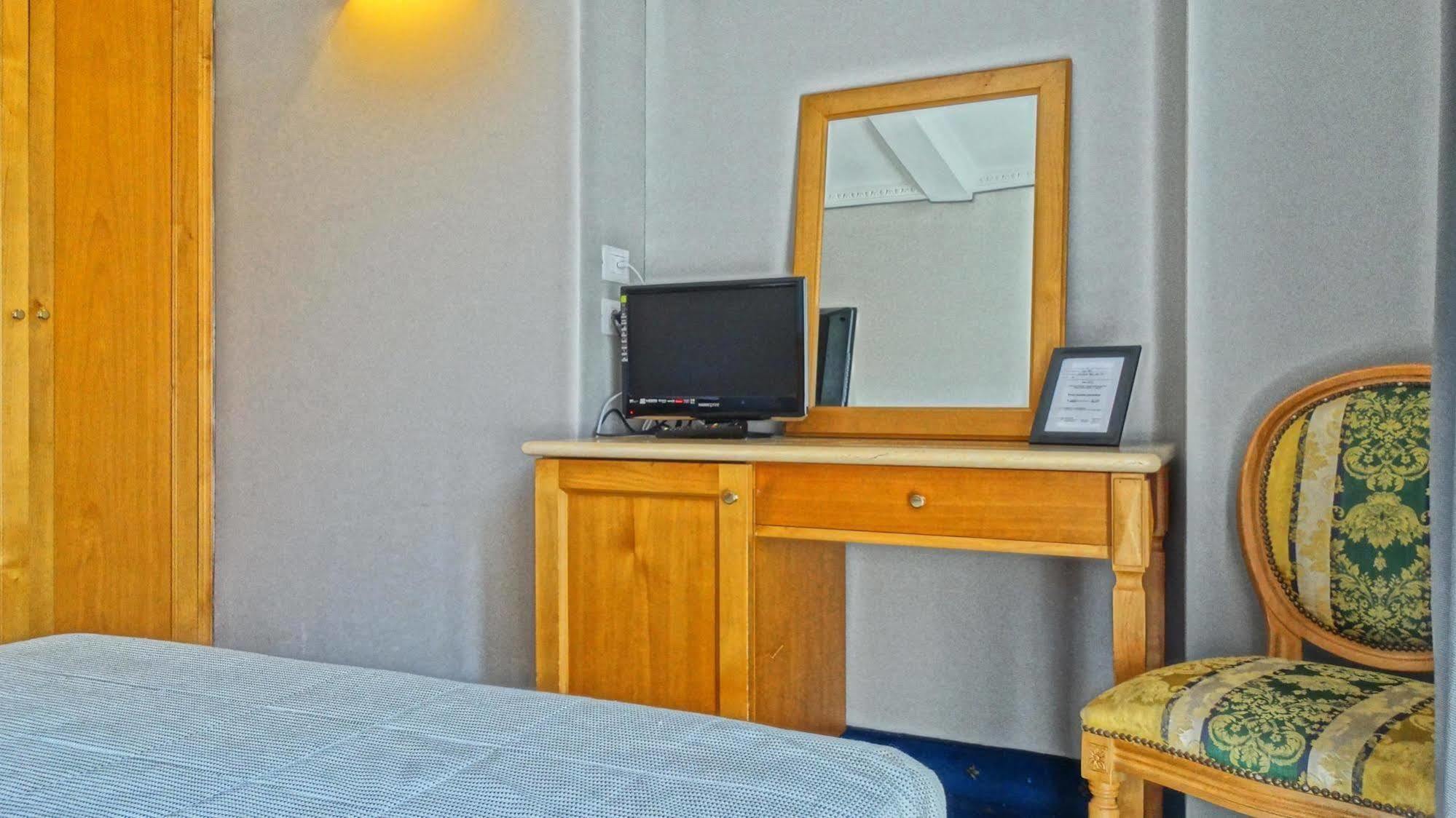 Dei Quiriti Hotell *