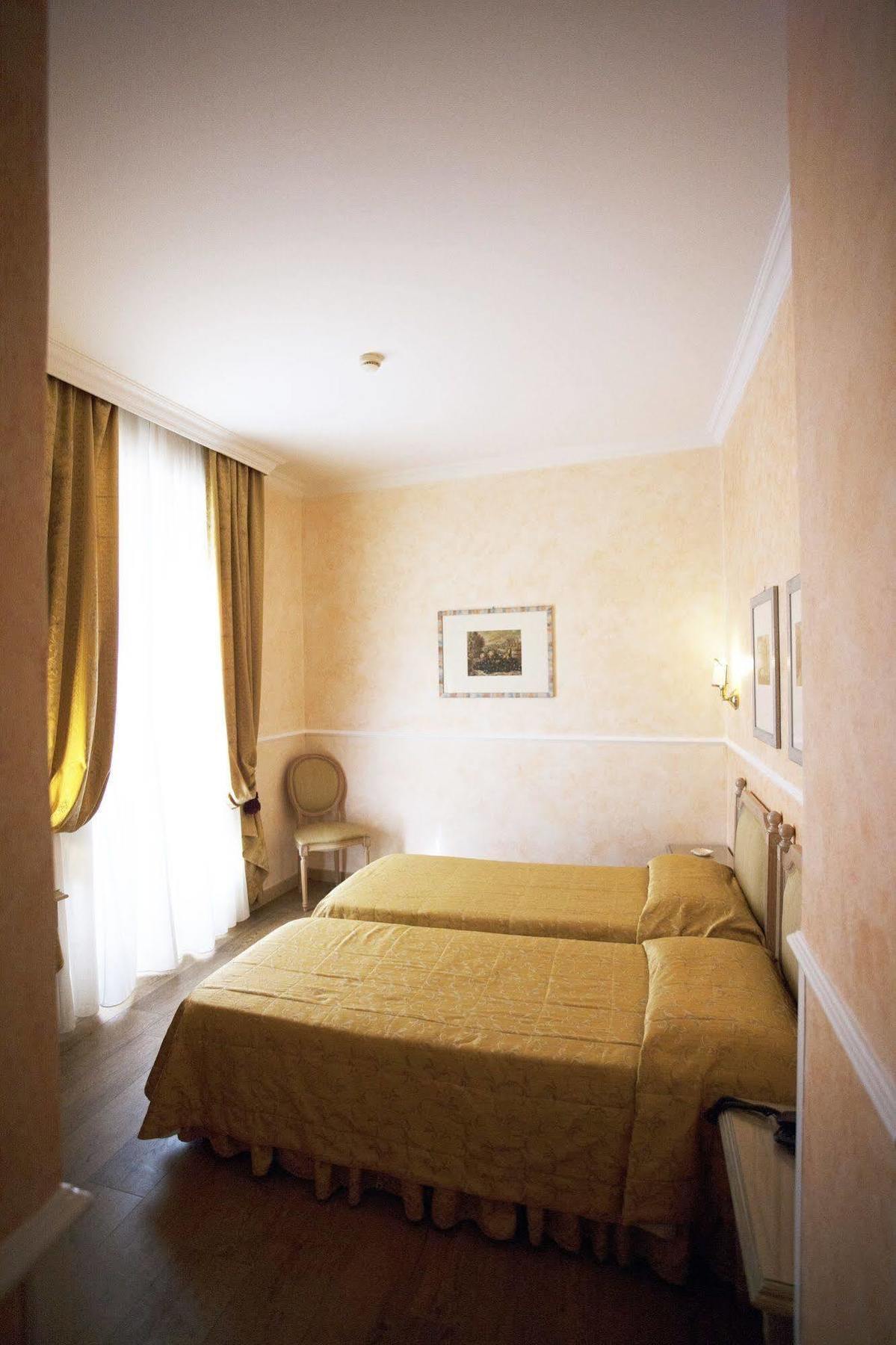 Doria Palace Boutique Hotell