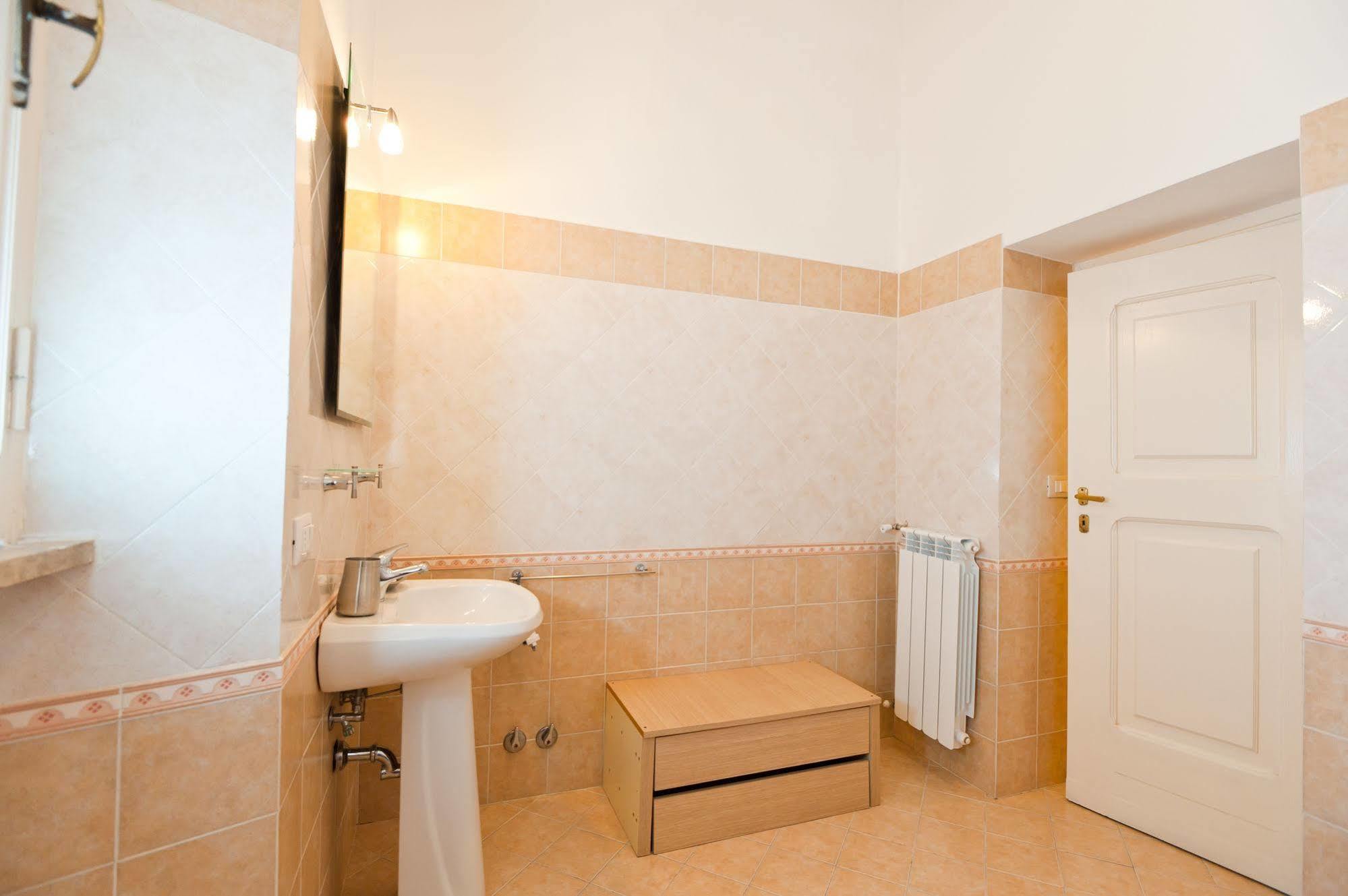 Bed & Breakfast Services Porta Castello
