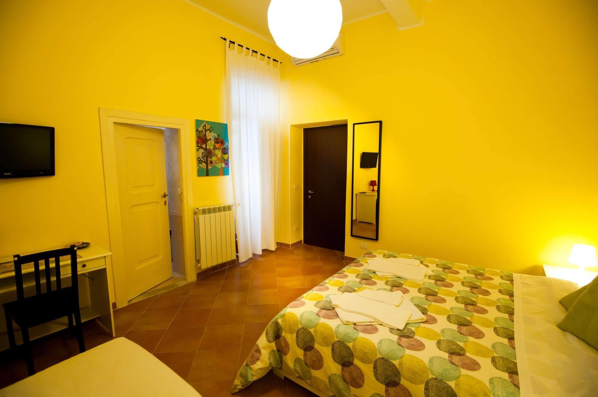 Services Porta Castello 2* Roma