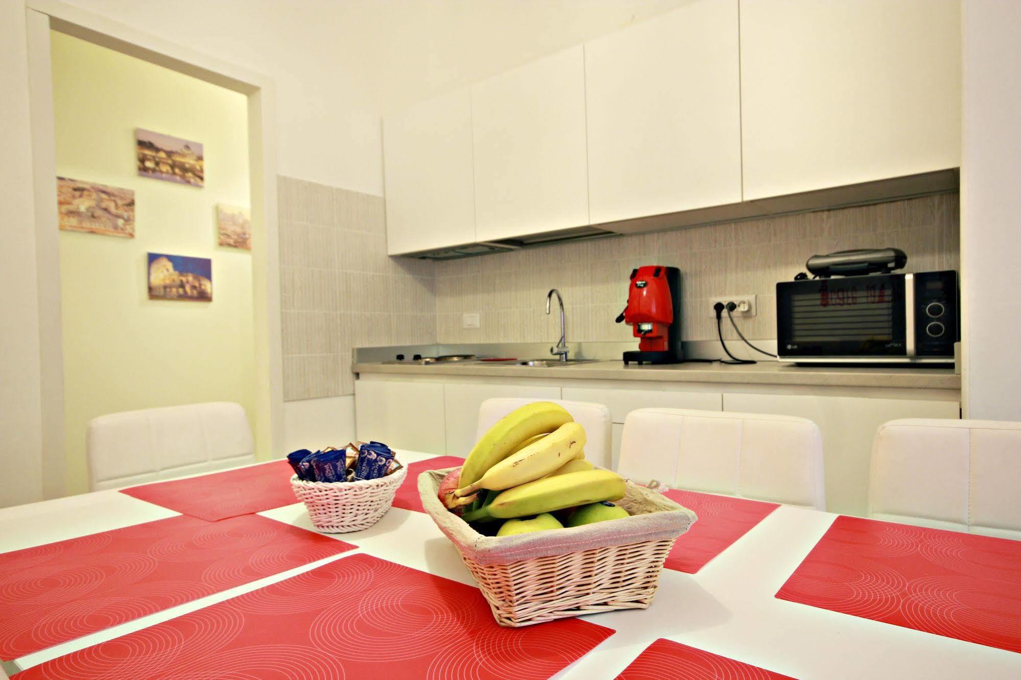 Le Piazze Di 3* Rom