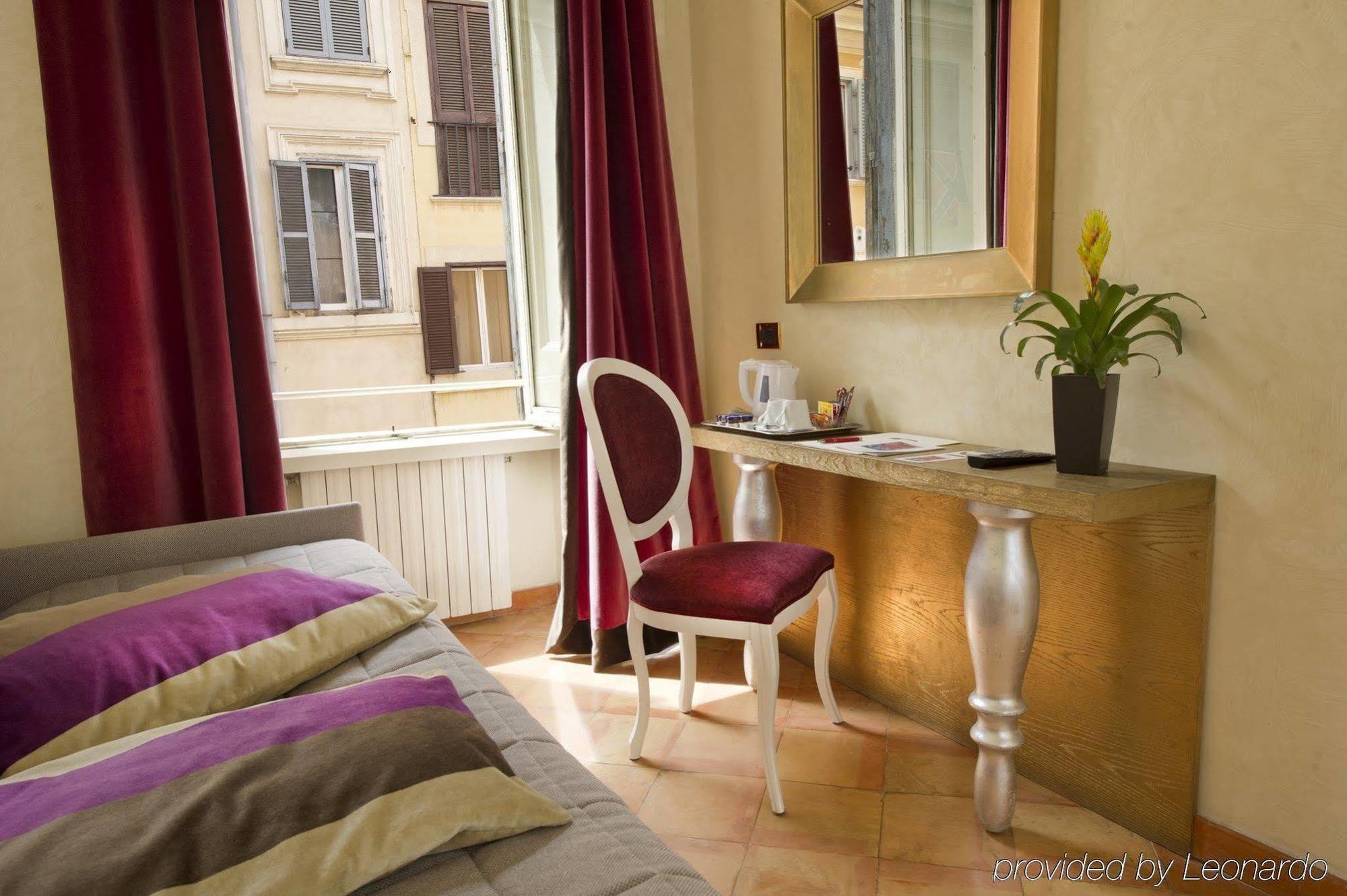 Affittacamere Residenza Frattina 2*
