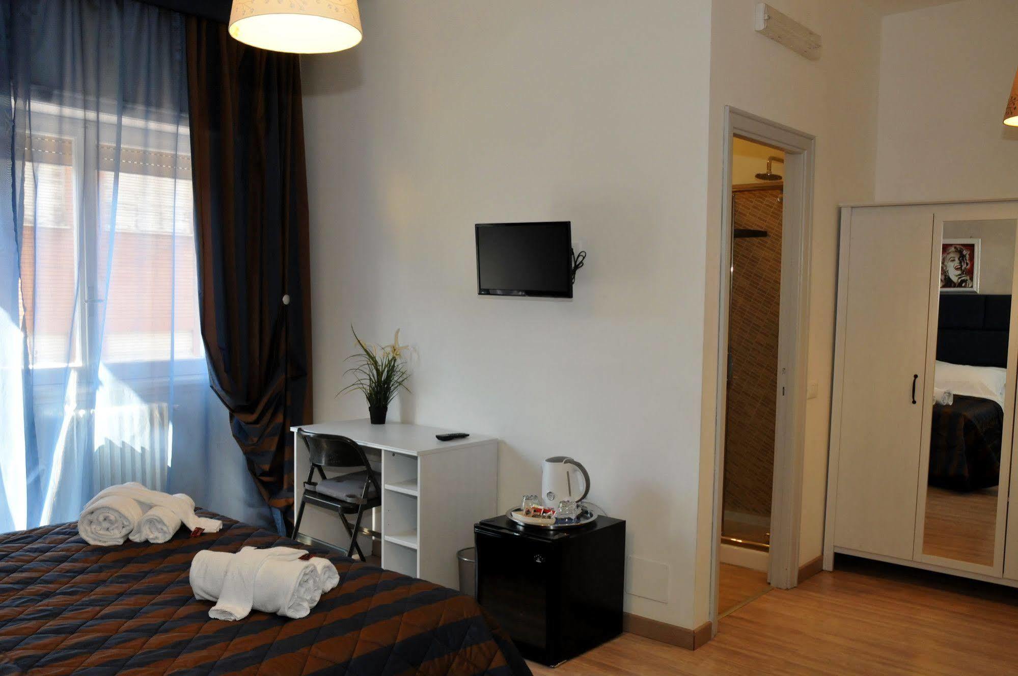 Check-inn Acomodação com café da manhã  Roma
