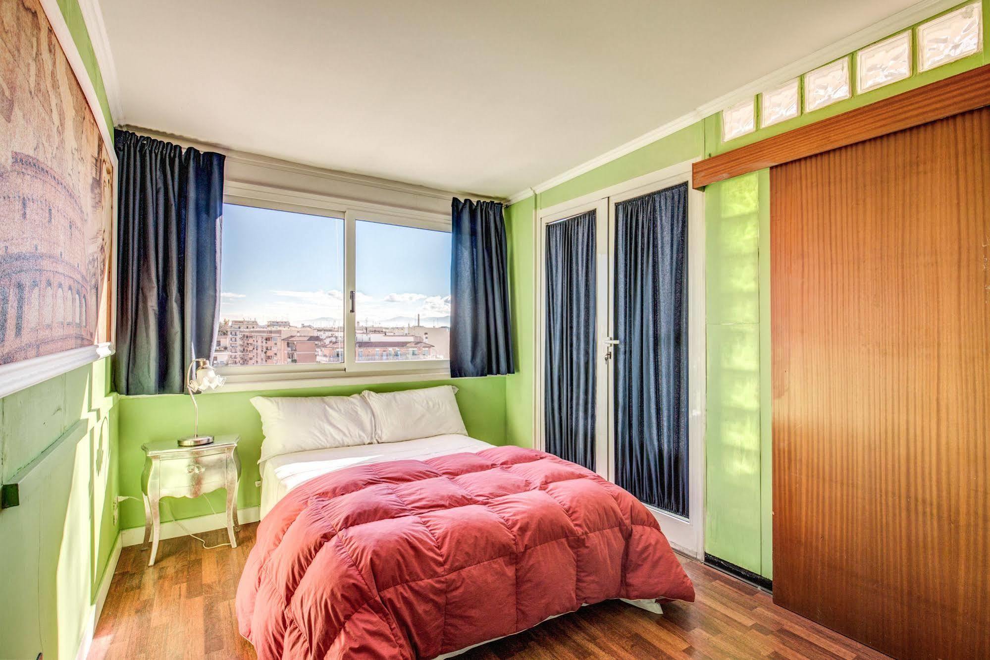 Piramide Terrace Bed & Breakfast Roma