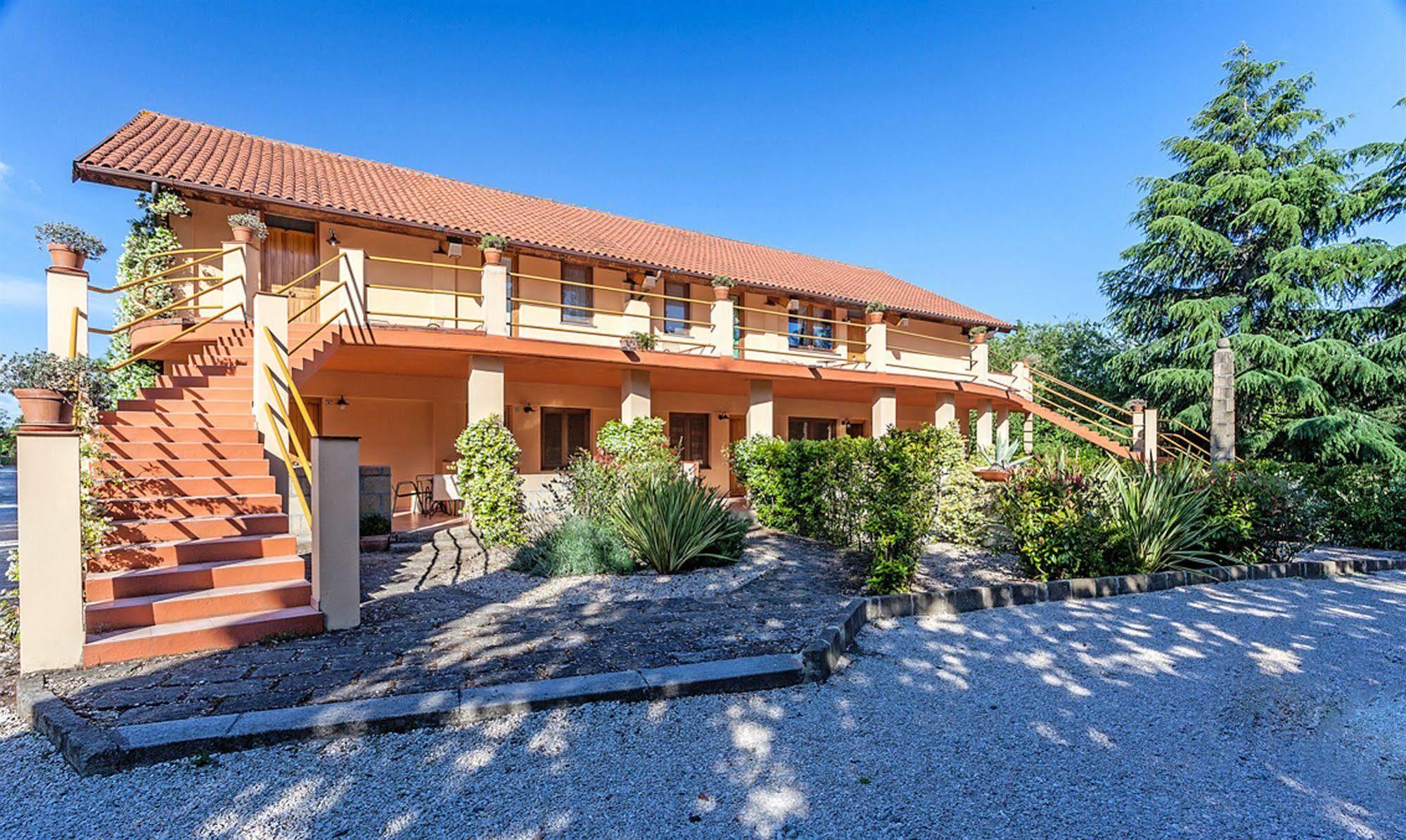 Cavendo Tutus Casa rural *