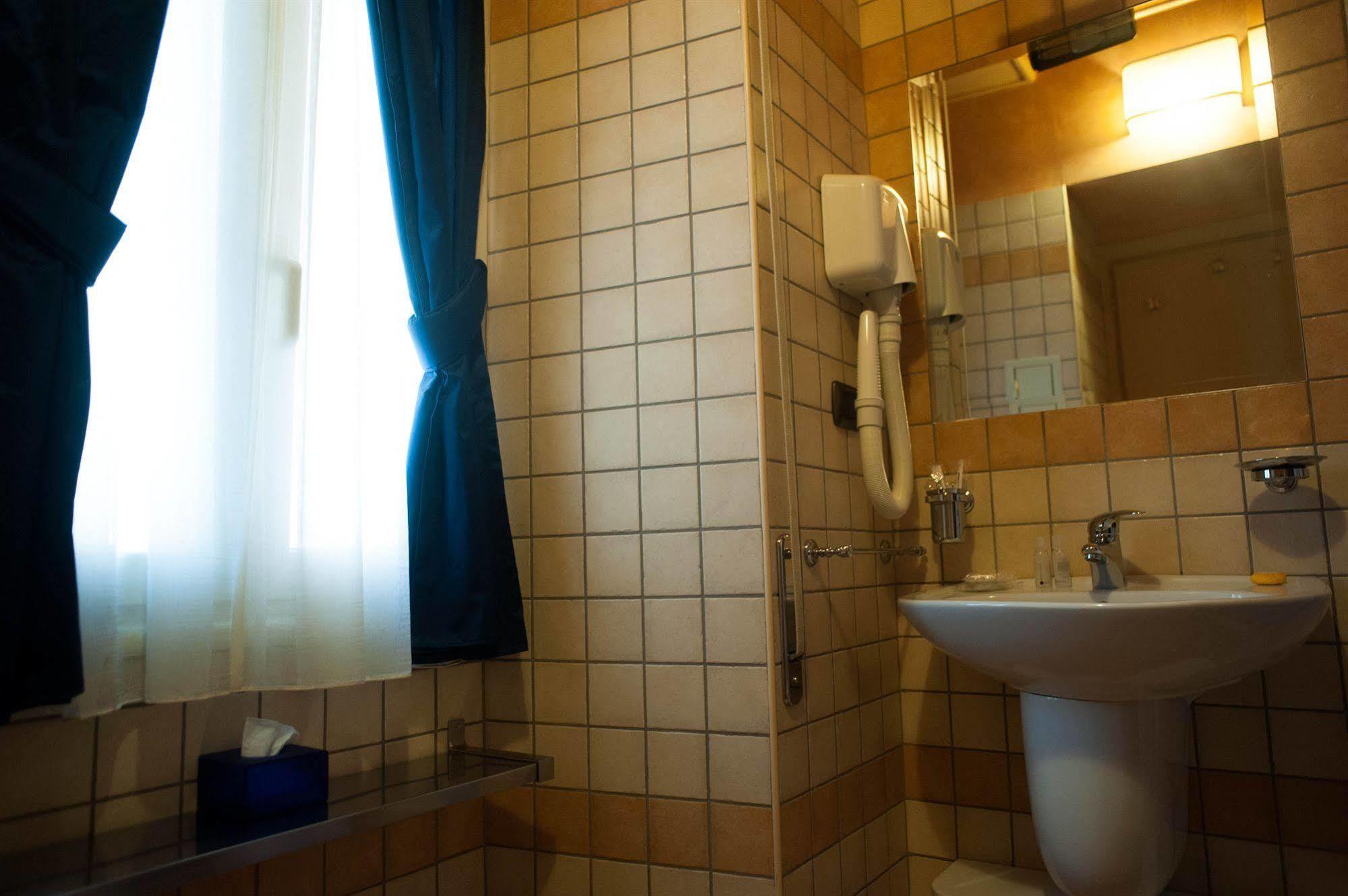 Gasthof Almes 2*