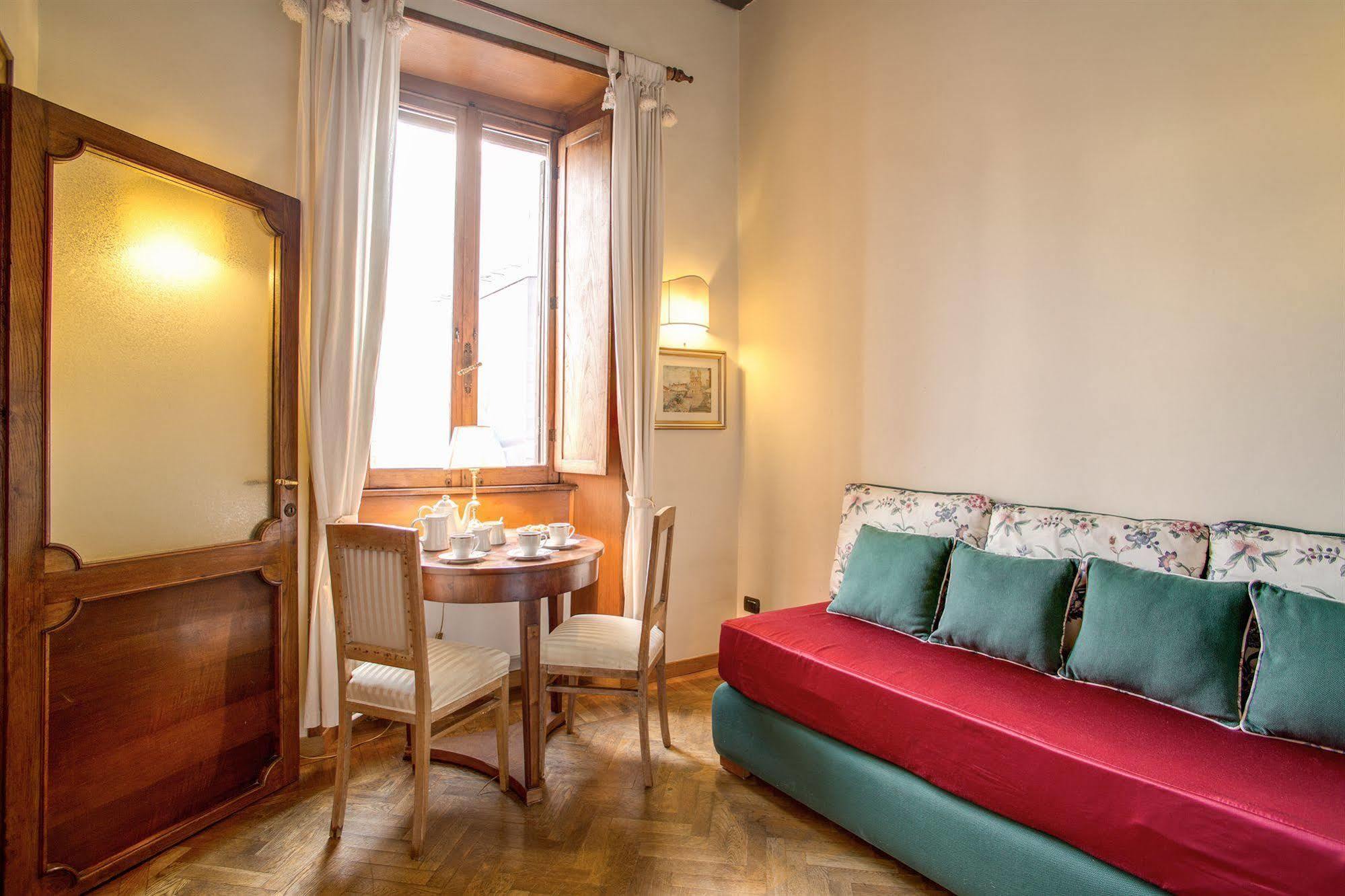 La Casa Del Capitano 2*