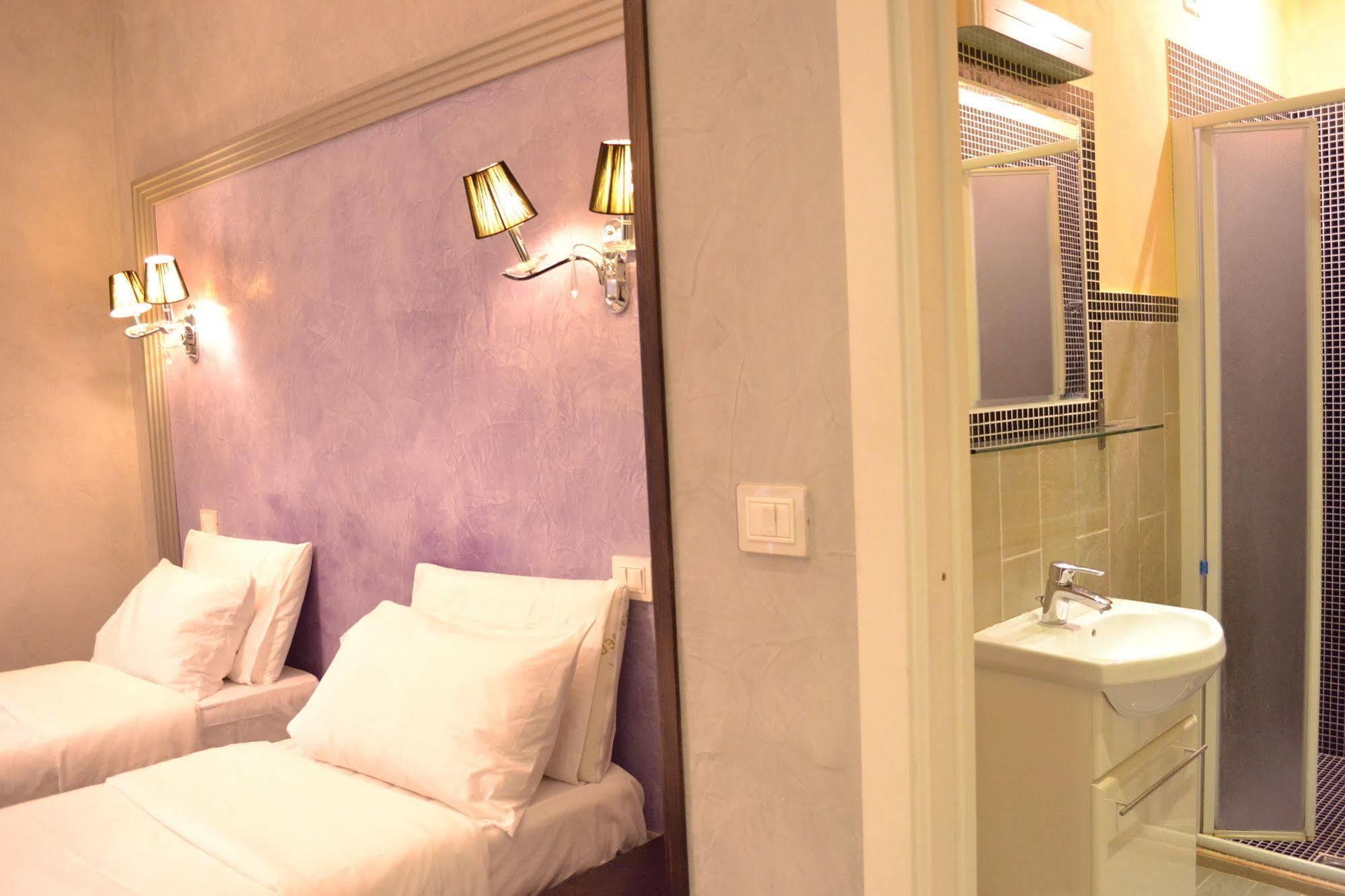 Tiburtina House 2* Rom