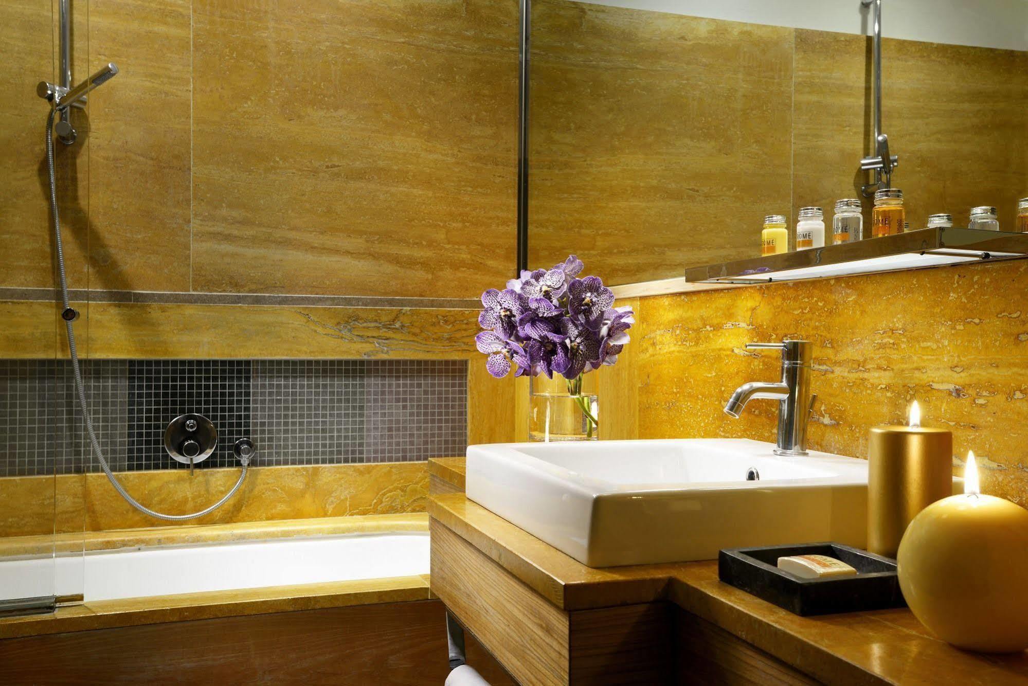 Babuino 181 - Small Luxury Of The World 4* Roma