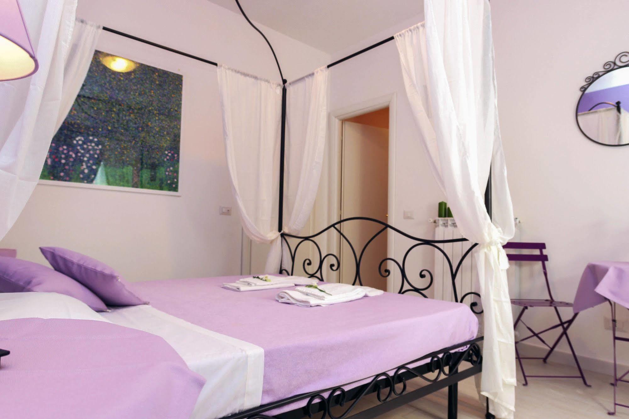 Suite Rome Bed & Breakfast