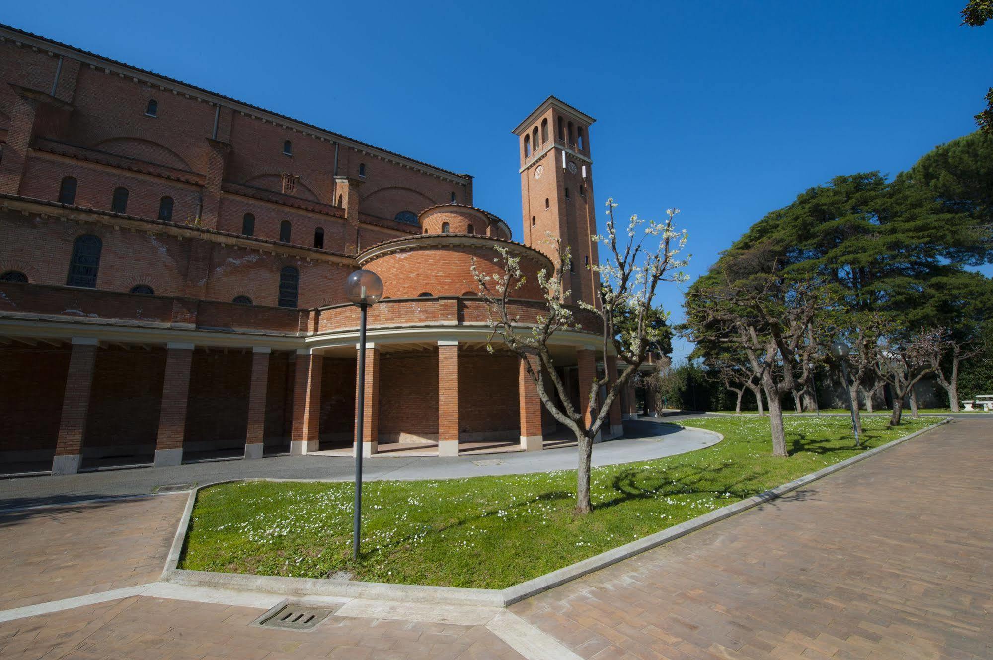 Casa La Salle - Casa Religiosa Affittacamere