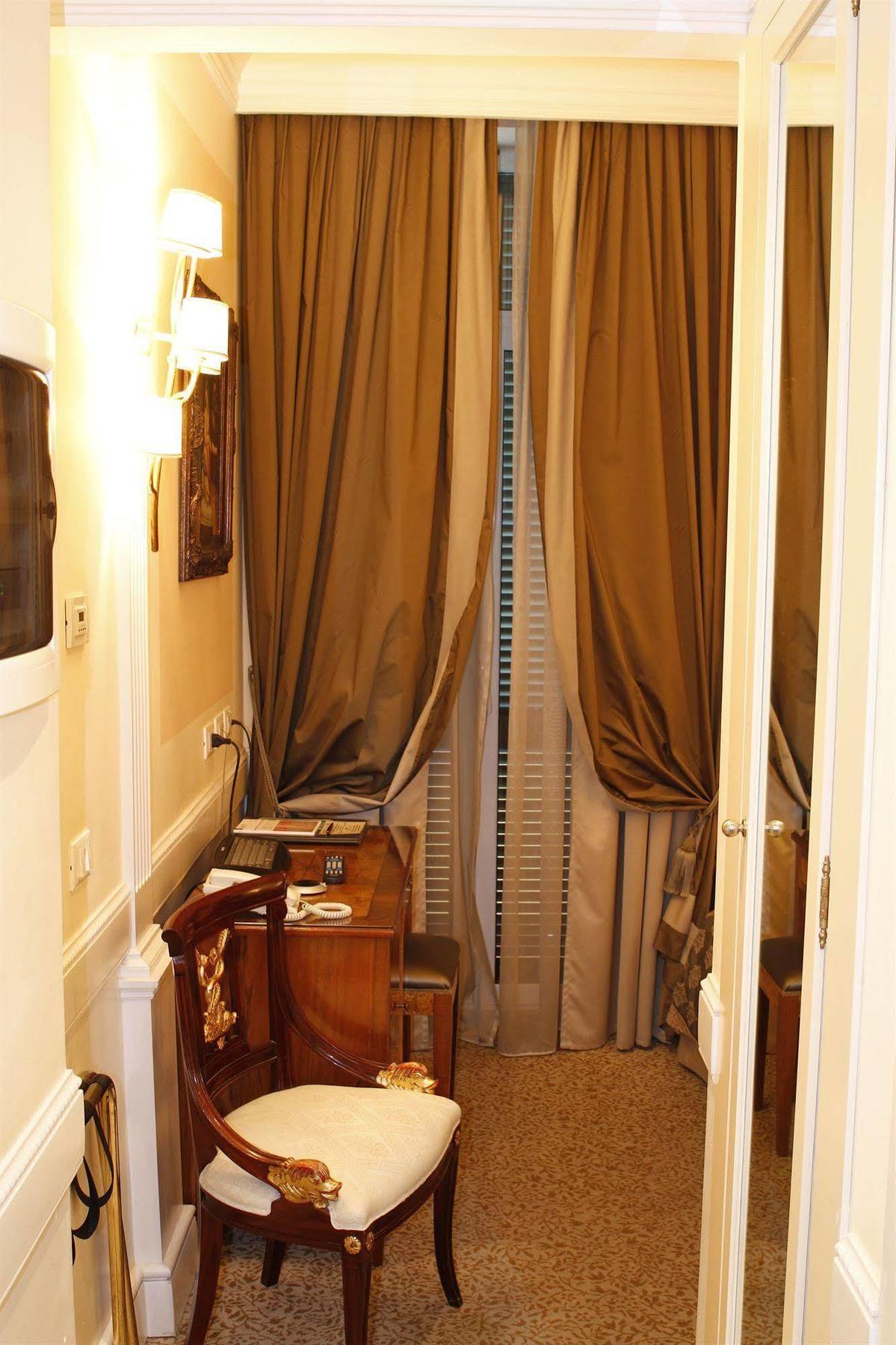 Boutique Trevi Hotel Rom
