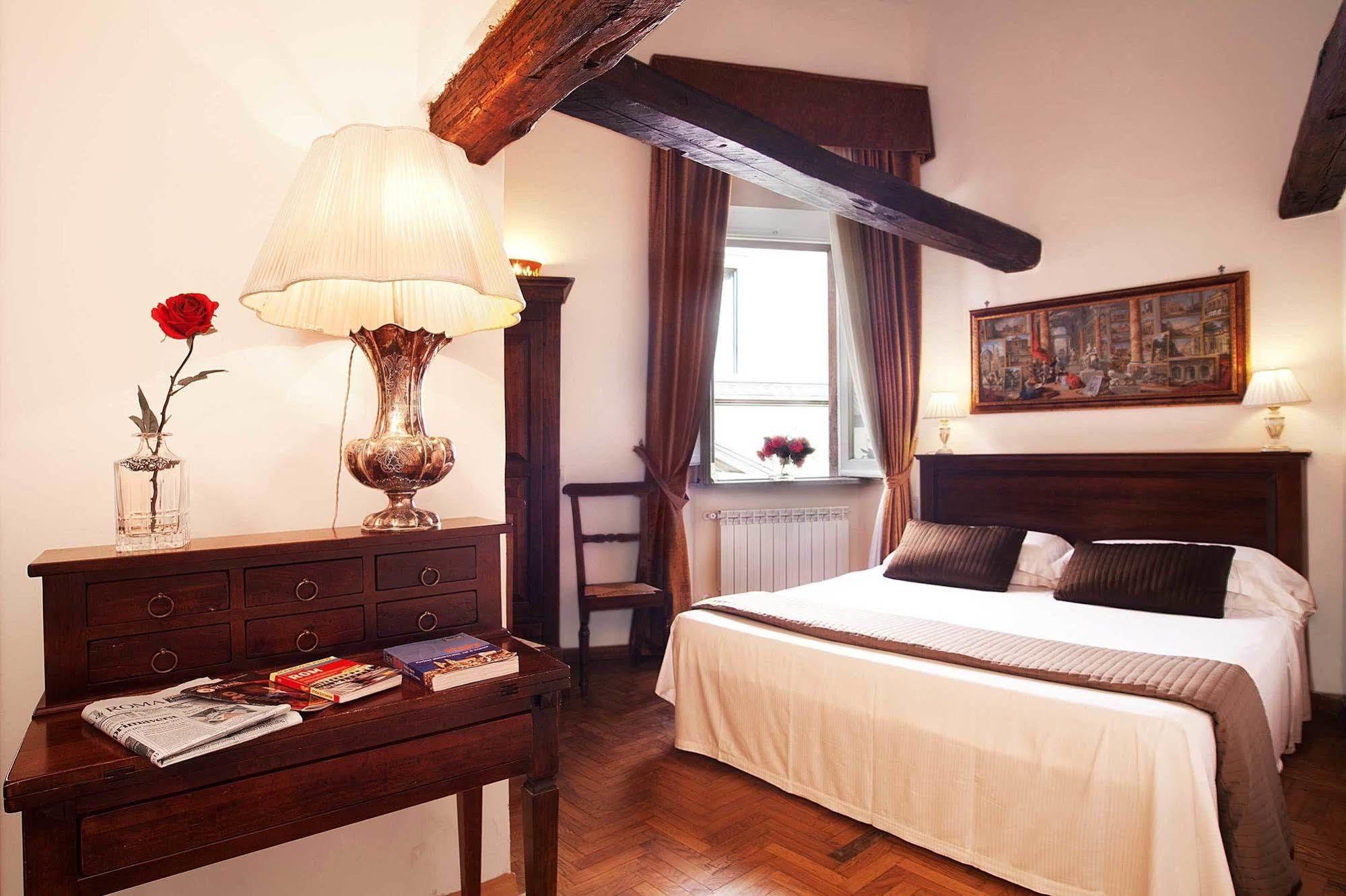 Bed & Breakfast Pantheon 3*