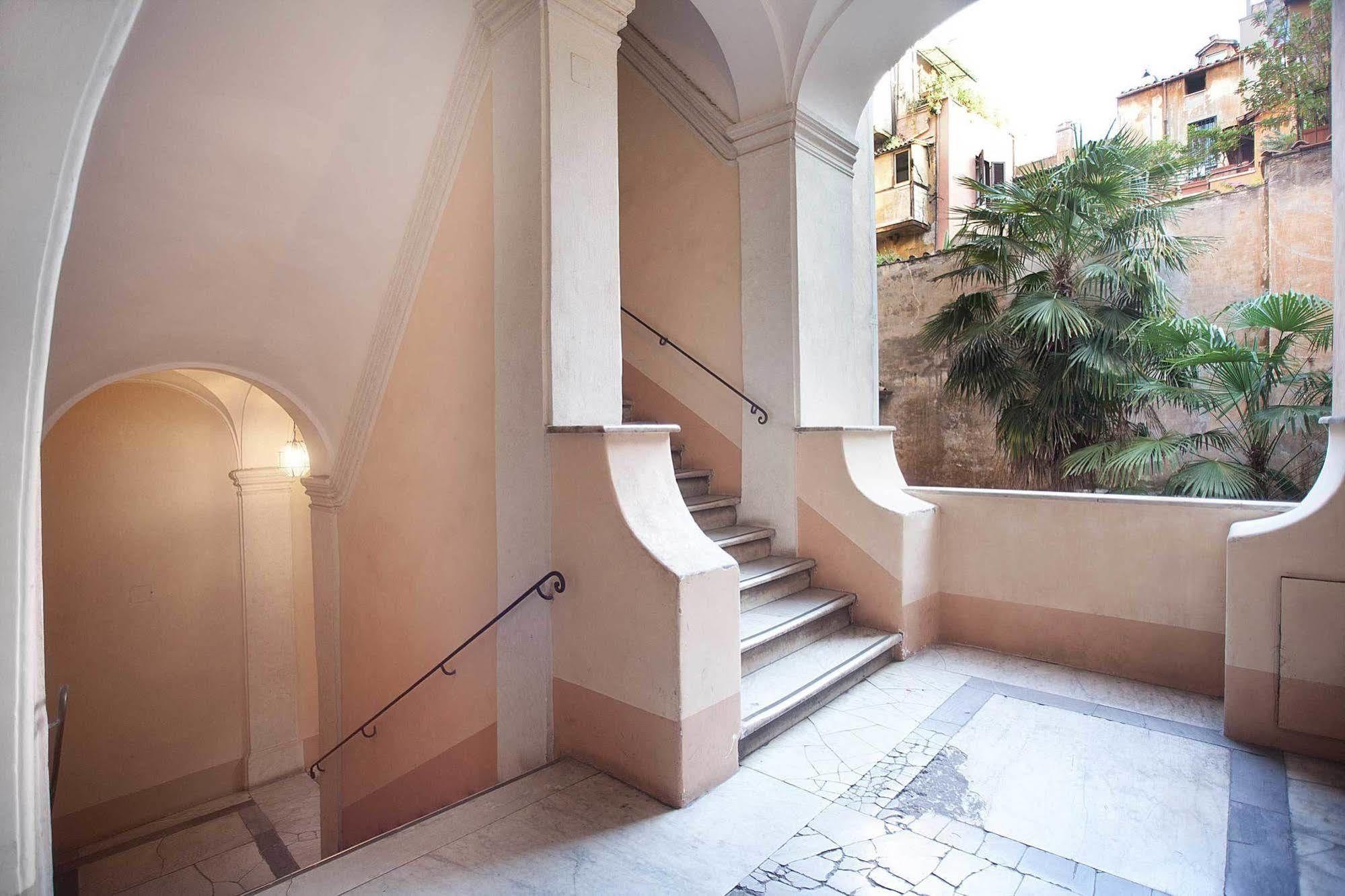 Pantheon Bed & Breakfast