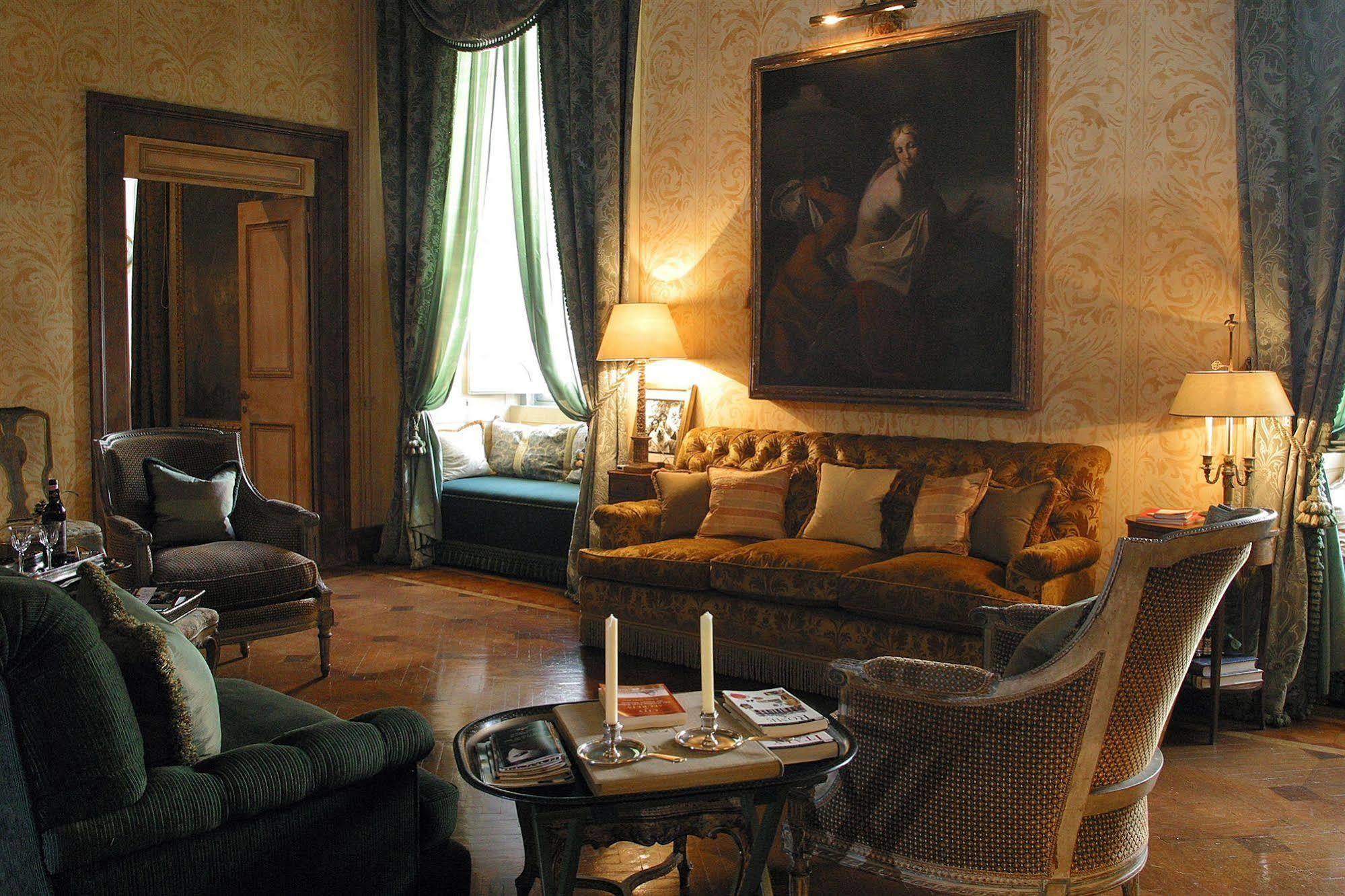 Residenza Napoleone Iii Acomodação com café da manhã 
