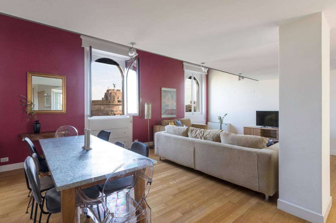 Six-bedroom On Lungotevere Degli Altoviti Apt 19 Aparthotel