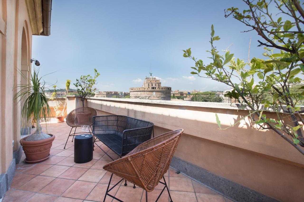 Six-bedroom On Lungotevere Degli Altoviti Apt 19 Roma