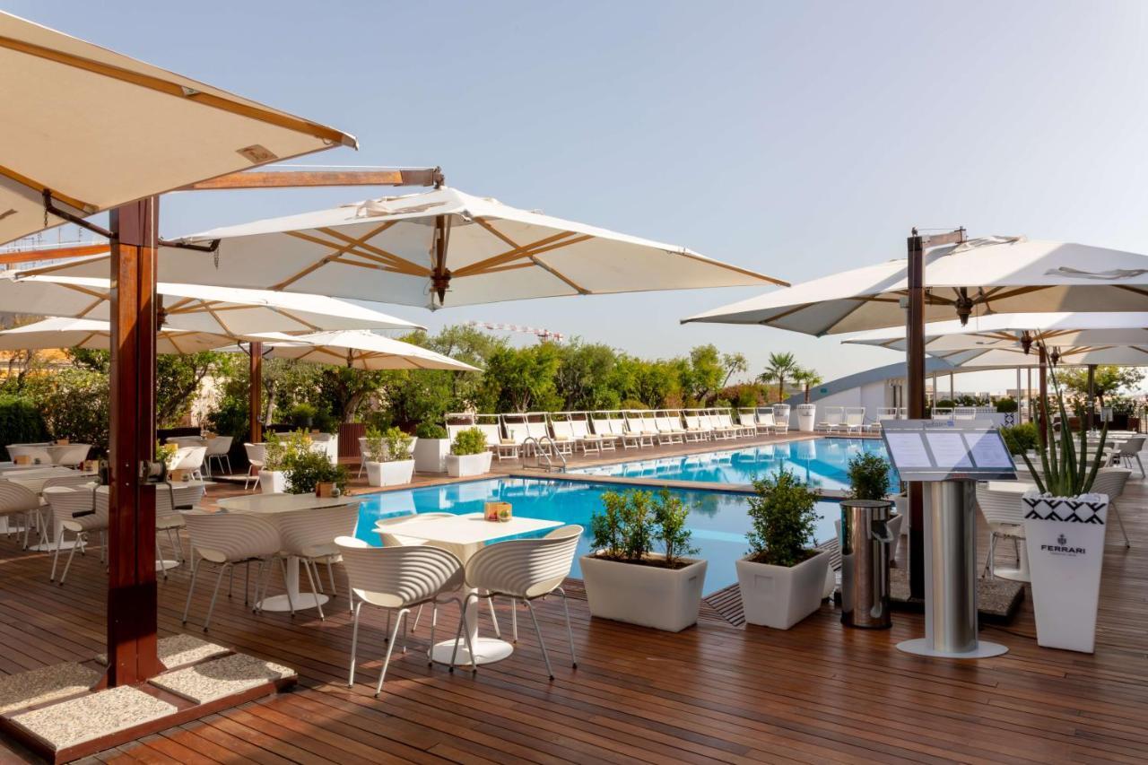 Radisson Blu Es. Hotel,