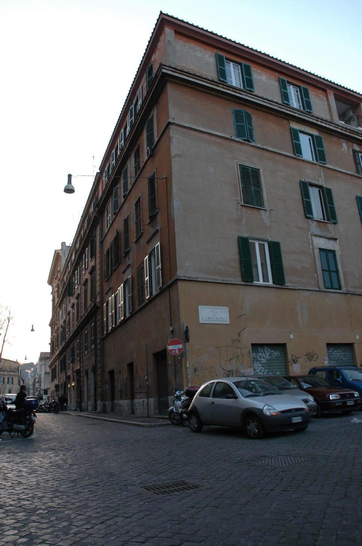 Wrh Trastevere 3*