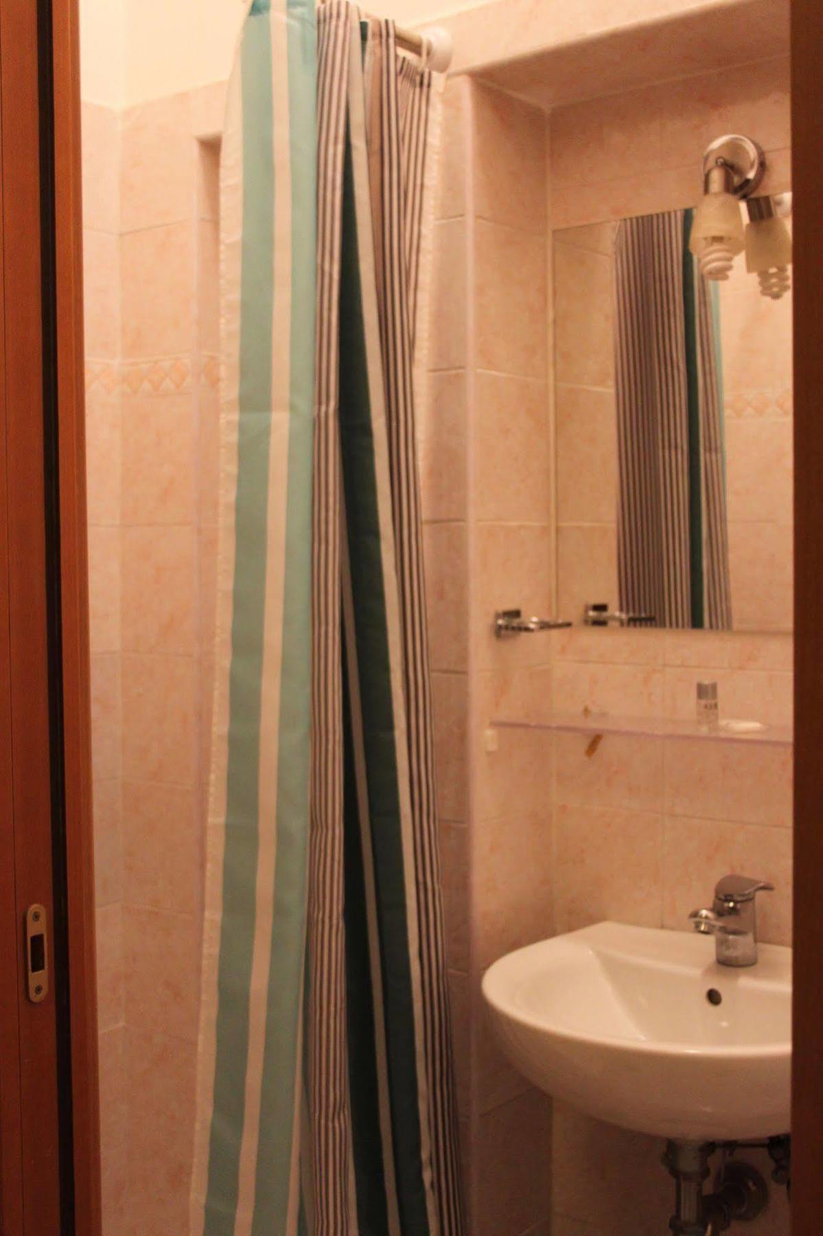Merulana Star 3*