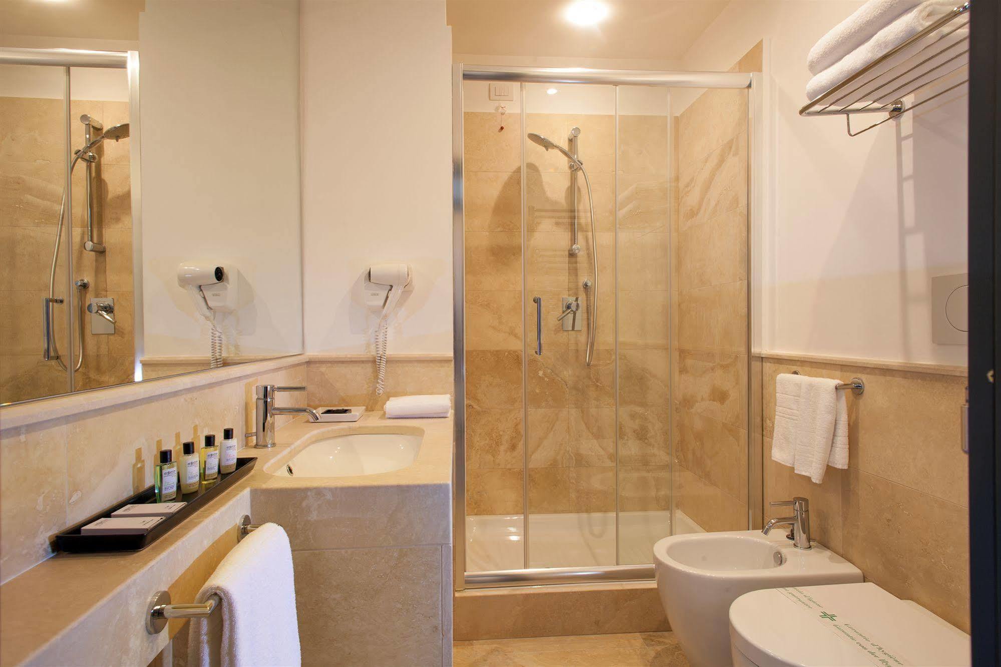 Nazionale 51 Group Bed & Breakfast Roma