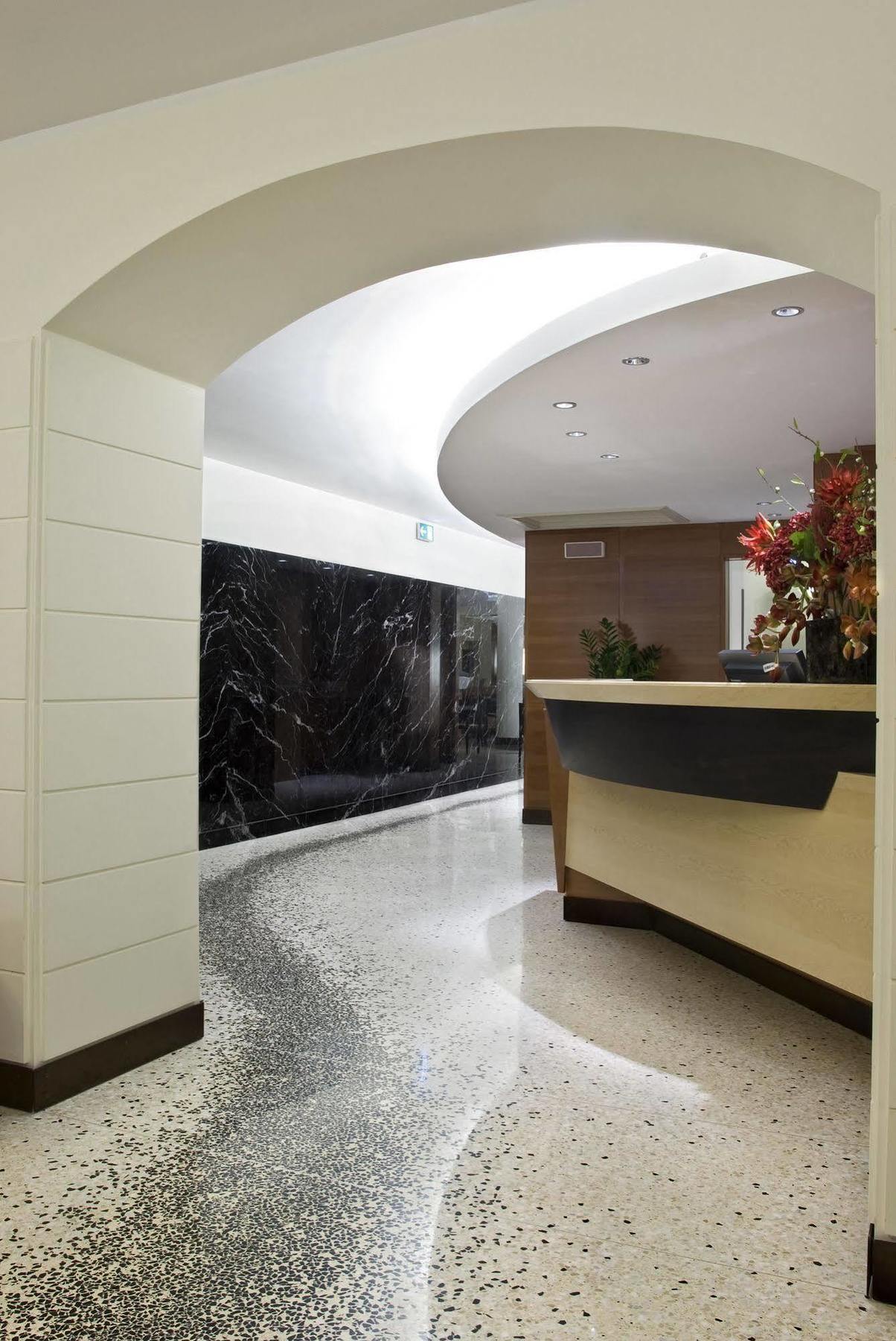 Memphis Hotell 4*