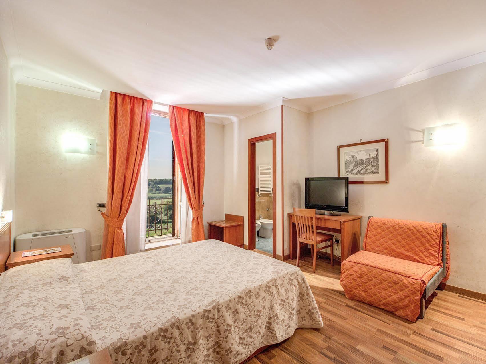 Hotell Romoli
