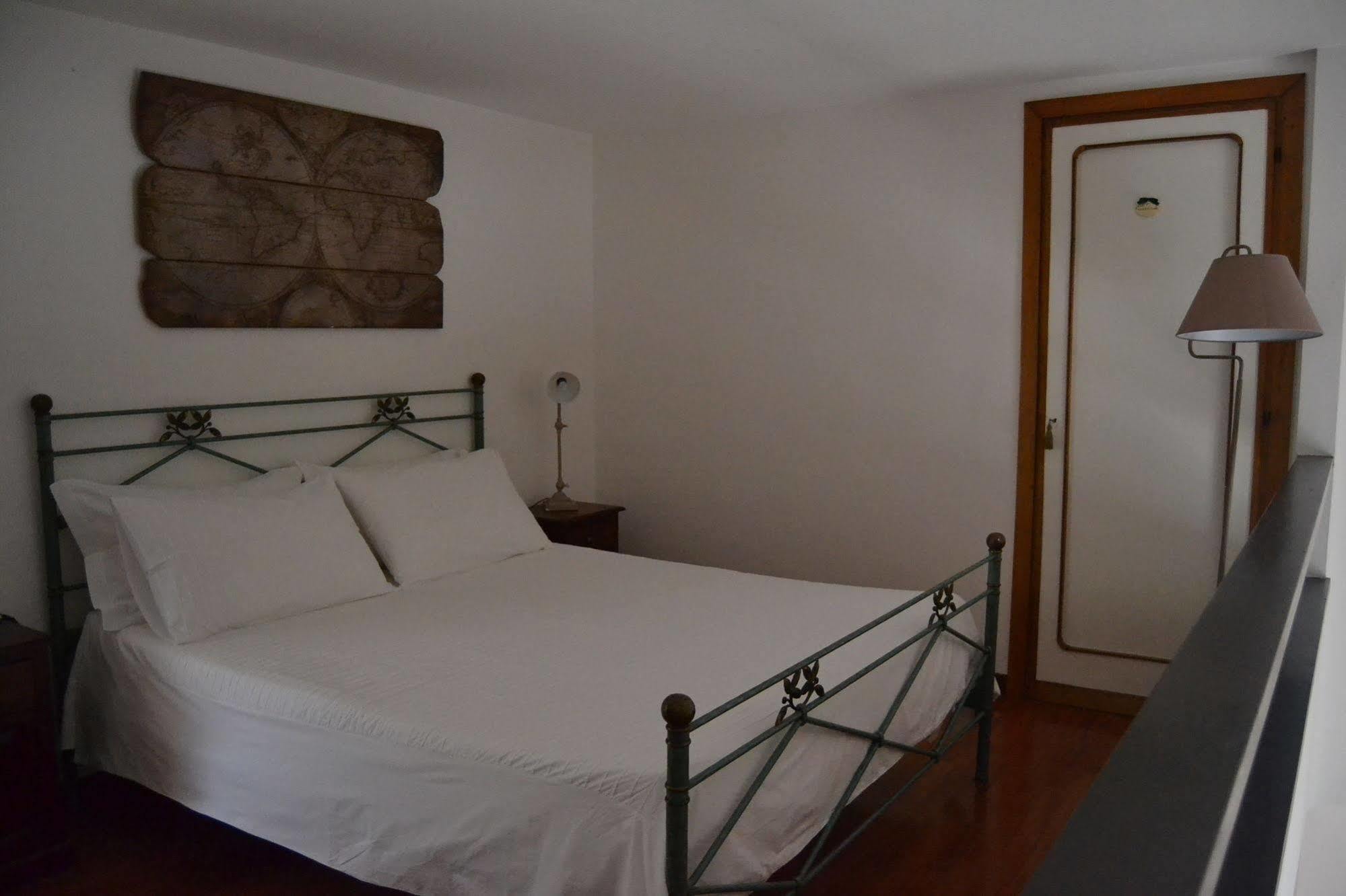 Palazzo Velli Apartment