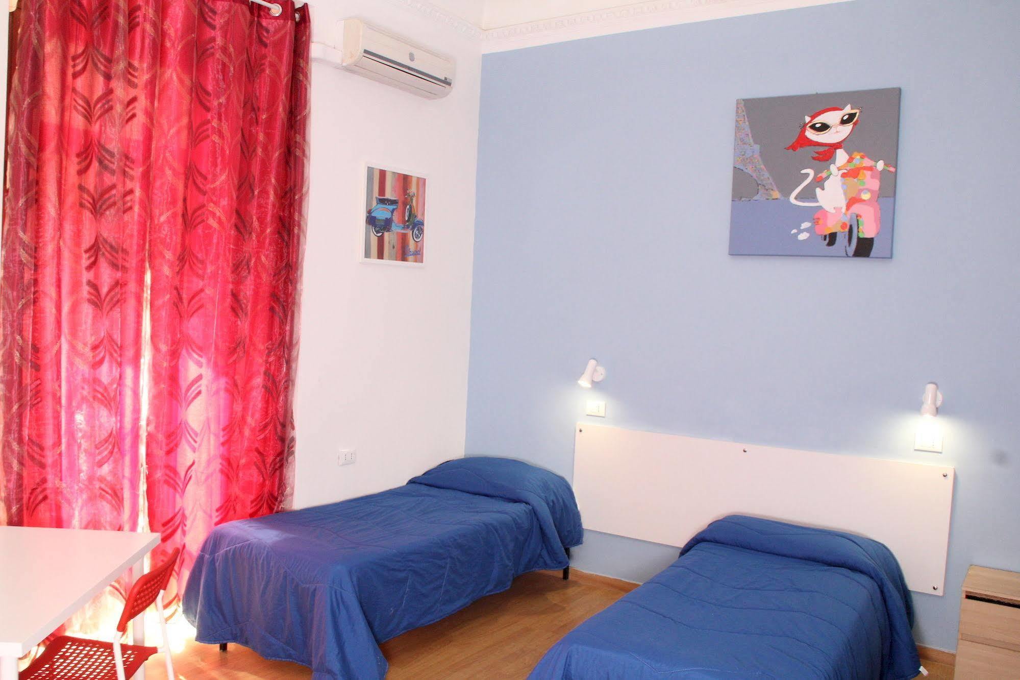 Freedom Traveller Albergue Roma